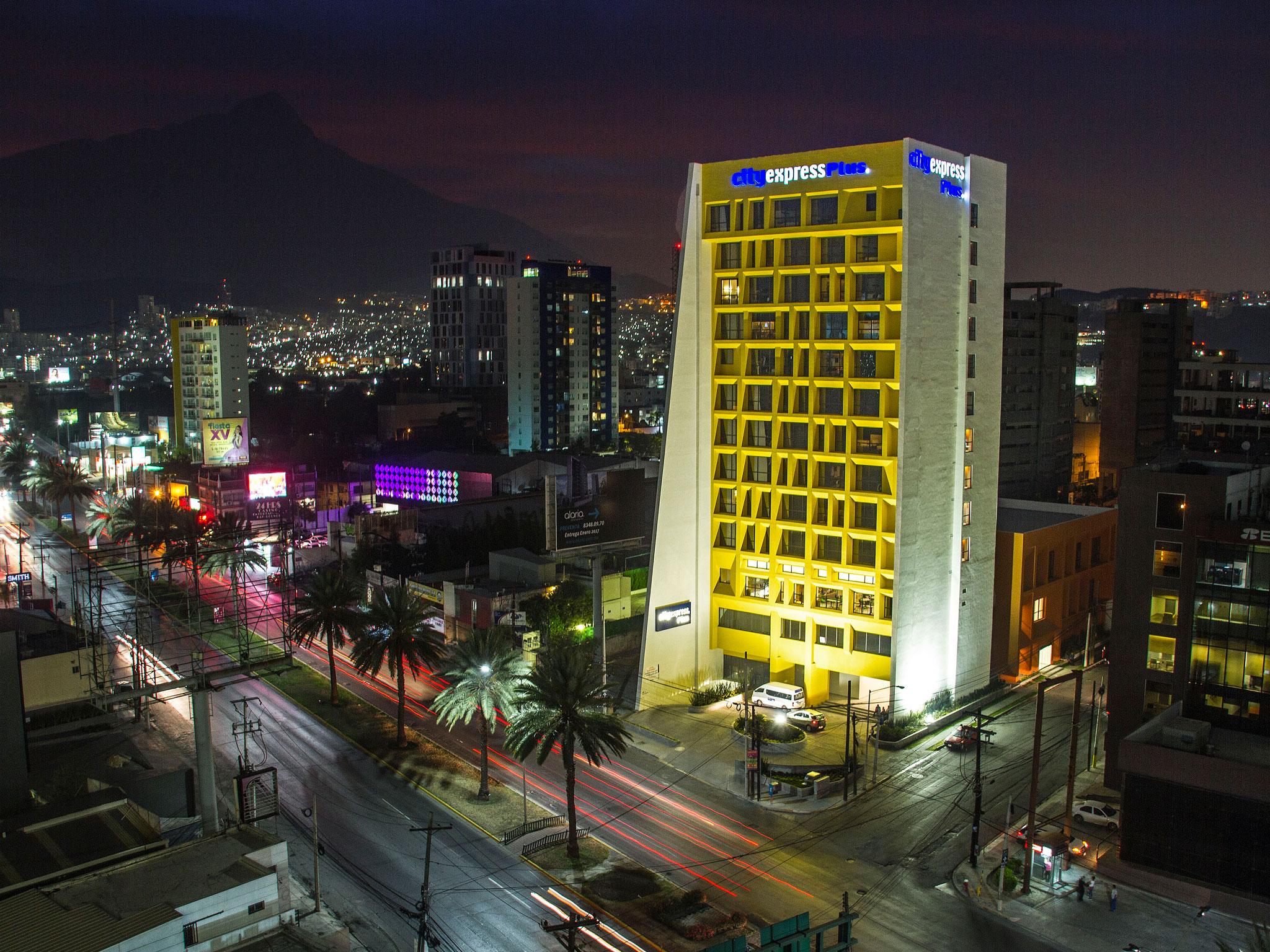 City Express Plus By Marriott Monterrey Galerias Exterior photo